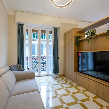 Dibraluxurysuites 4*