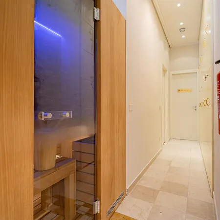 Dibraluxurysuites Maison d'hôtes 4*
