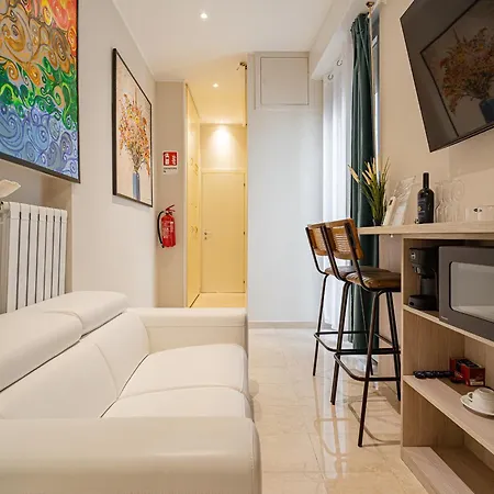 Maison d'hôtes Dibraluxurysuites 4*